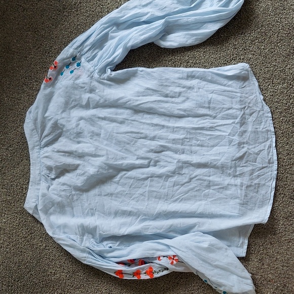 H&M Asymmetrically Embroidered Poet Blouse - Picture 13 of 13